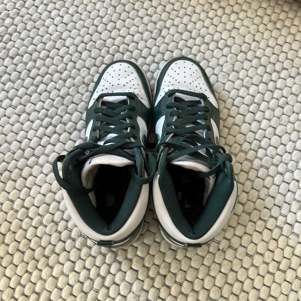 Nike Dunk High - image 4